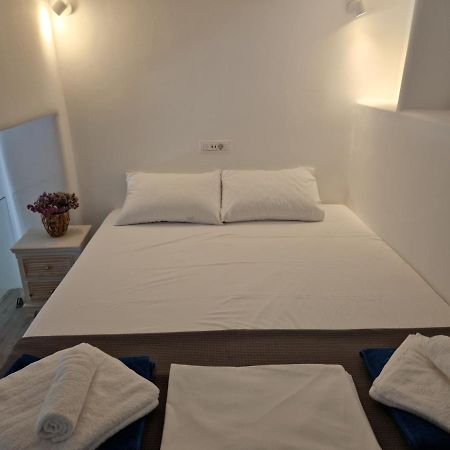 Empyreal Blue Apartments Mykonos Town Exterior foto