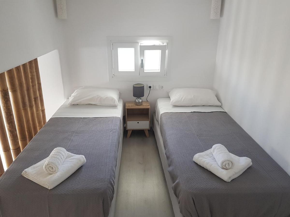 Empyreal Blue Apartments Mykonos Town Exterior foto